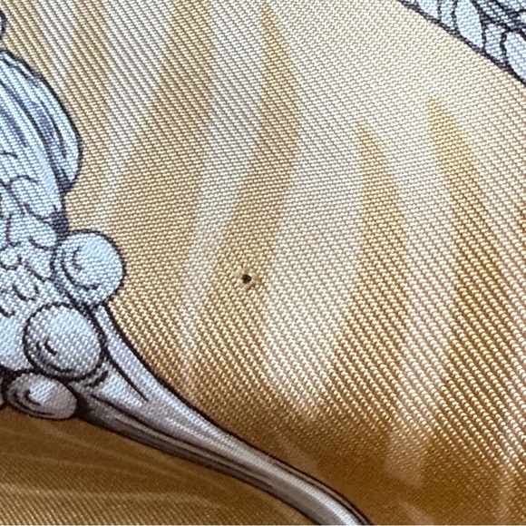 Hermès 100% Silk Scarf "Terres Precieuses" Carre 90 by Annie Faivre - Picture 9 of 13